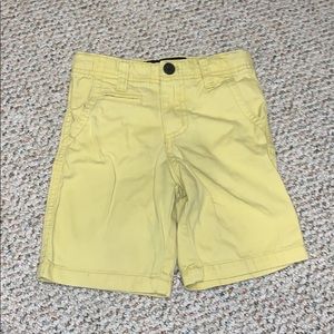 BOYS CHEROKEE YELLOW SHORTS SIZE 4